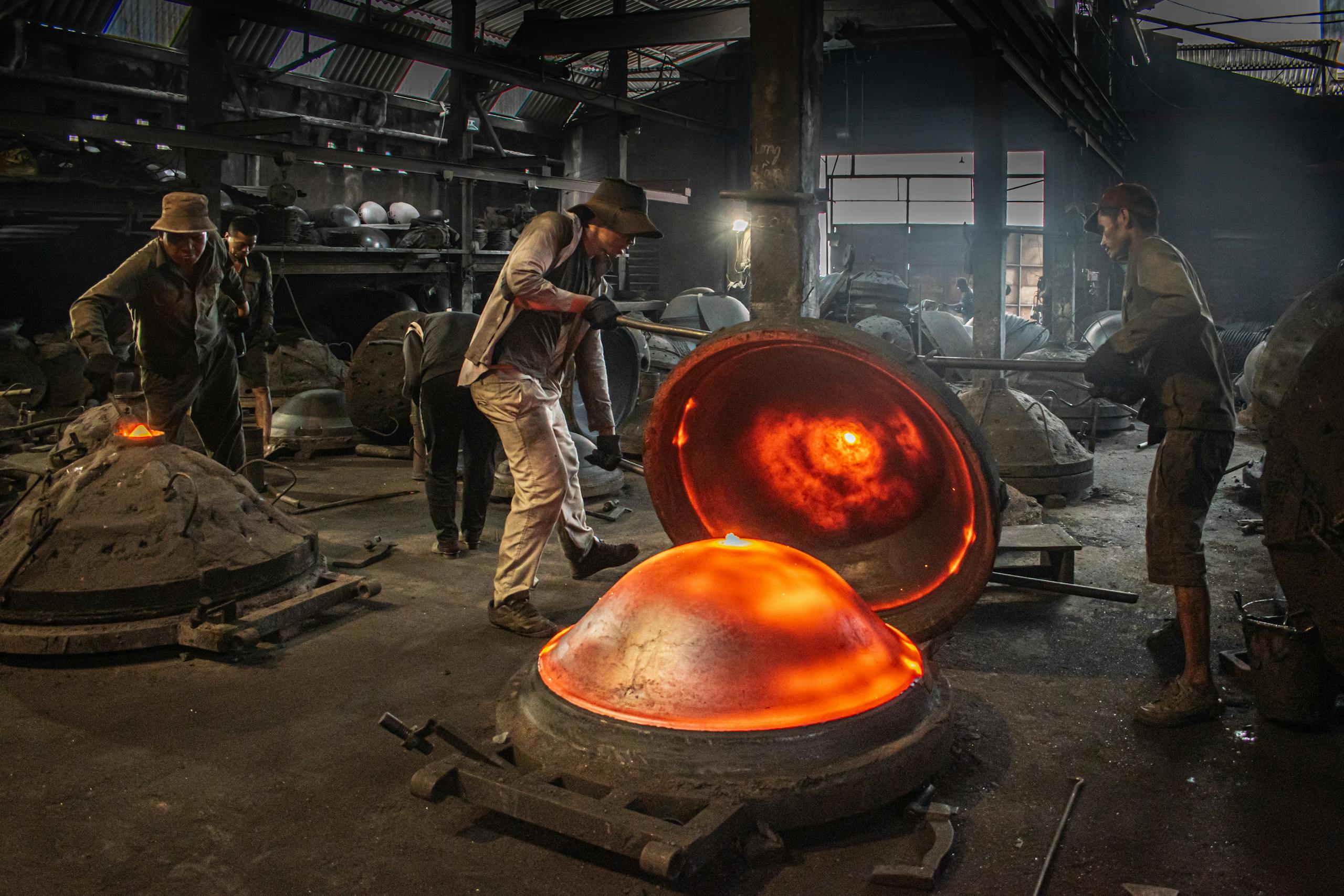 alloy slab and billet handelson